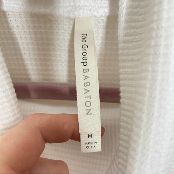 BABATON x ARITZIA Porter Thermal Waffle Turtleneck Top White {3D39} - Picture 5 of 6